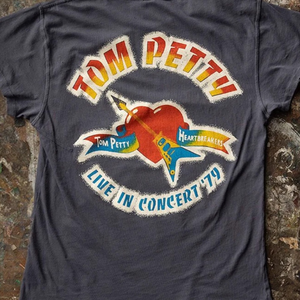 Madeworn NWT Tom Petty Graphic T-Shirt Size M